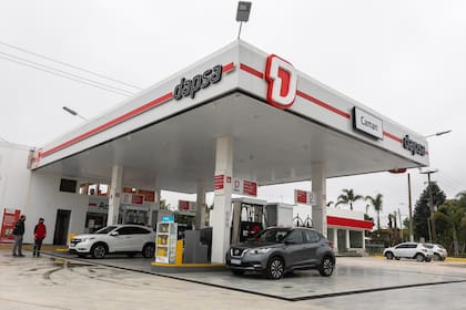 La estrategia de negocios de DAPSA está enfocada en el crecimiento y consolidación de su red de estaciones de servicio.