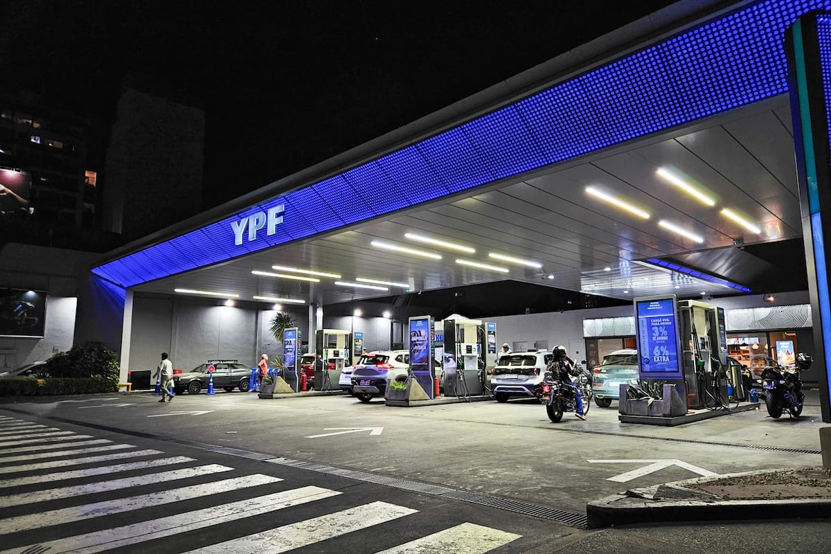Estación de servicio YPF