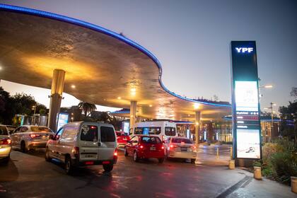 Estación de servicio YPF