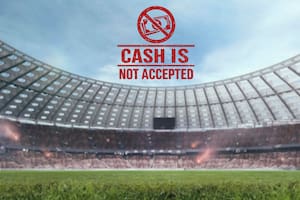 Cómo pagar en los estadios de EE.UU. y qué pasa si llevas dólares