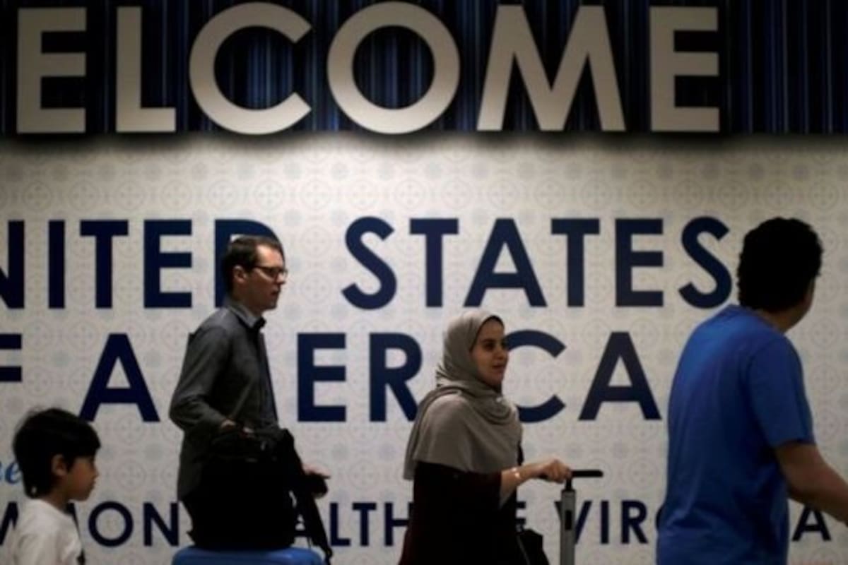 Estados Unidos desplegará más controles en todos sus aeropuertos civiles