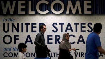El costo de la visa de Estados Unidos sube de US$185 a US$435 por una nueva “tasa de integridad”