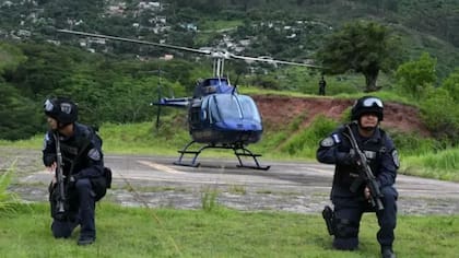 Estados Unidos desplegó un gran operativo para hallarlos