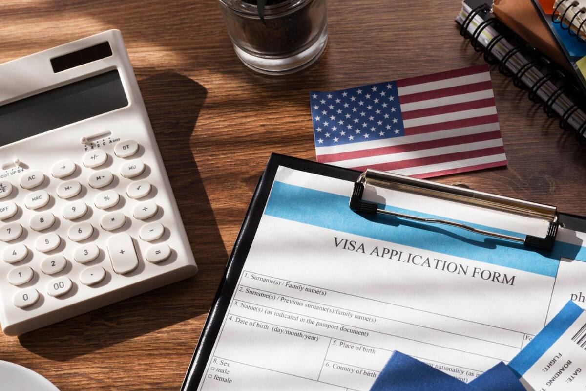 Estados Unidos pausó el procesamiento de visas de inmigrante para colombianos