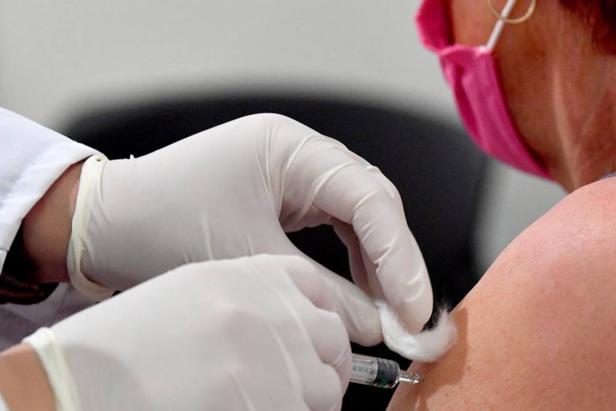 Estados Unidos prepara una donación de hasta 60 millones de vacunas de AstraZeneca, y en el Gobierno confían en que la Argentina entrará en la lista de países beneficiados