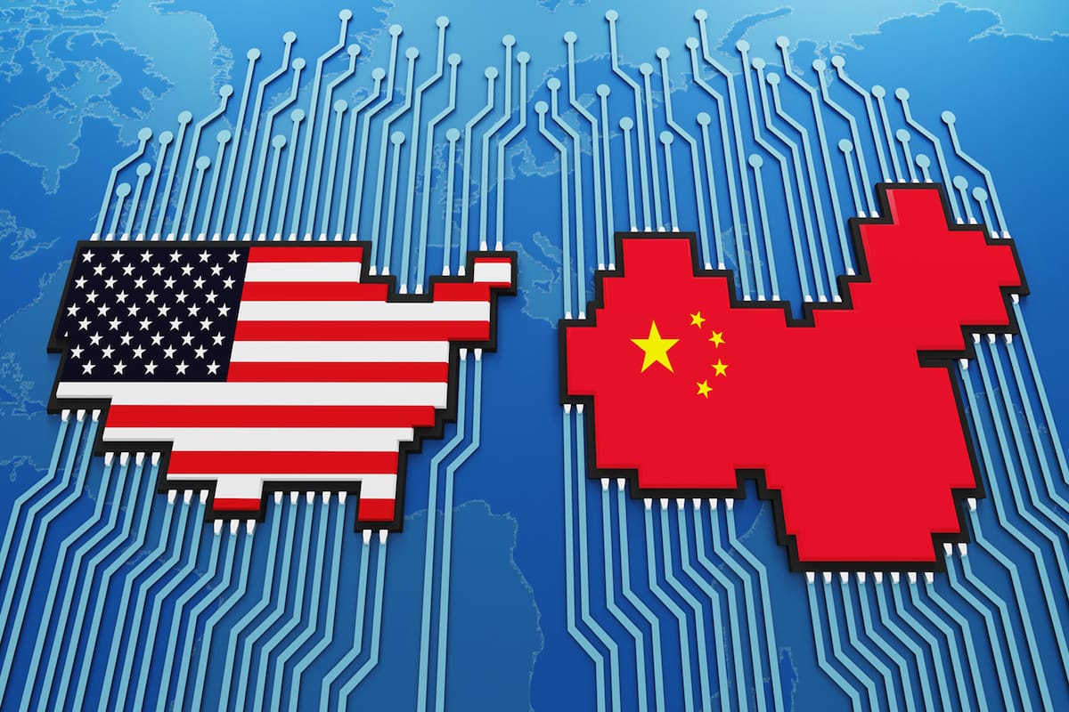 Estados Unidos y China buscan liderar el desarrollo de tecnologías como la inteligencia artificial y la producción de microprocesadores