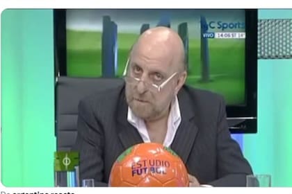 Estallaron los memes en las redes tras la aparición de Spreen en el partido de VélezRiestra