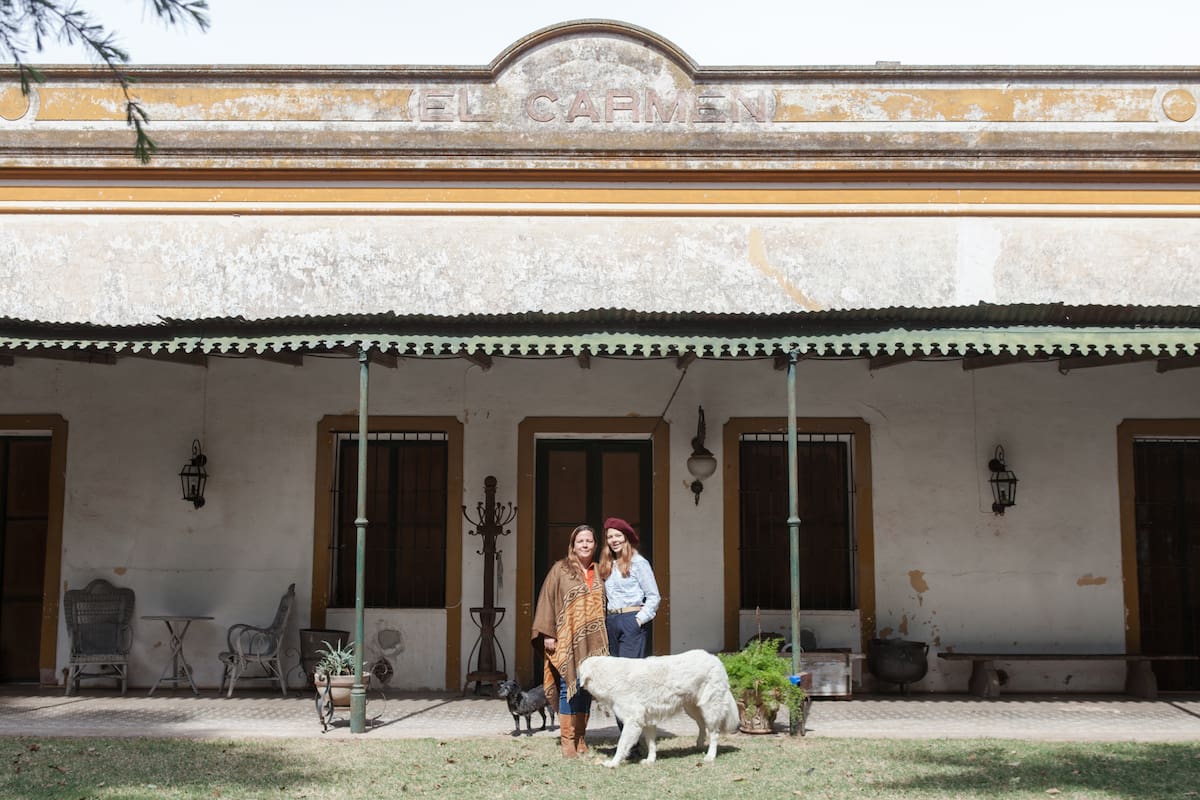 Estancia El Carmen queda en Rojas, provincia de Buenos Aires.