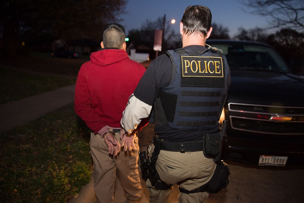 Estar atado a un contrato laboral en Estados Unidos genera seguridad: ¿Pero es suficiente?