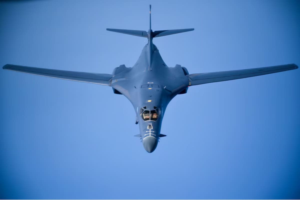 Estas aeronaves B-1B Lancer provienen de la Base Dyess de la Fuerza Aérea en Texas