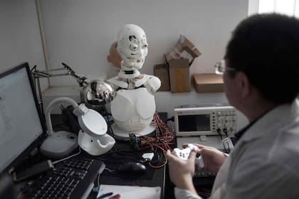 Estas muñecas robots buscan sumar una mayor interacción con la ayuda de la inteligencia artificial respecto a los modelos tradicionales de silicona