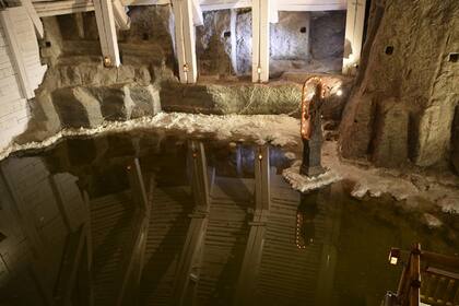 Estas ruinas de sal tienen, además de lugares de recreación y hasta iglesias, un lago natural propio.