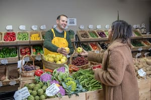 Estas son las 12 frutas y verduras más contaminadas