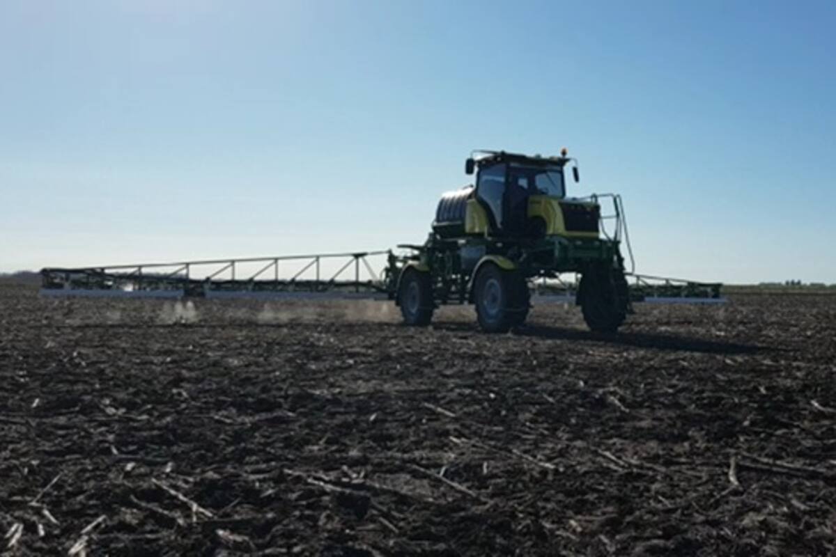 Estas tecnologías permitieron frenar el avance de estas malezas y reducir su impacto en la zona, además de ofrecer beneficios adicionales como menores problemas de “carry over” y fitotoxicidad en los cultivos