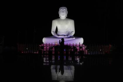 Estatua gigante de Buda en Nueva Jersey se convierte en centro interreligioso y hogar espiritual