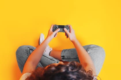 Este 2021 se estrenaron muchísimos videojuegos para todas las plataformas; el verano es un momento ideal para ponerse al día con los títulos más recomendados