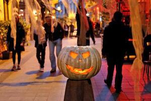Este año coincide con Halloween.