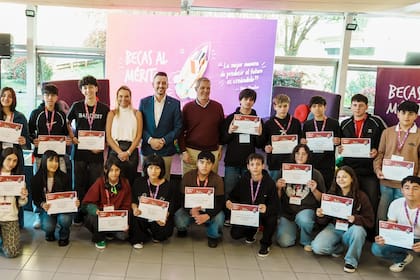 “El mérito sí importa”: el programa de becas que desde 1997 impulsa la excelencia académica y las ganas de seguir aprendiendo