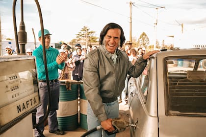 Este año, Leo Sbaraglia estrena Menem, la serie, en la que interpreta al expresidente de la Nación, Carlos Menem