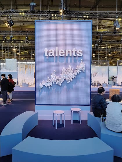 Este año se cumplieron 25 años del surgimiento de Talents, y se festejó con una puesta en escena particularmente bella para celebrar el encuentro de jóvenes diseñadores con la industria.