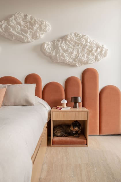 Este cuarto, diseño de la arq. Sara Plazibat, reúne soluciones prácticas, estética y color.