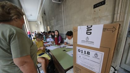 Este domingo Corrientes votó a su próximo gobernador