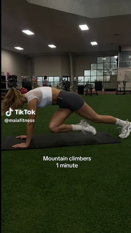 Este ejercicio trabajará otras partes del cuerpo además de los abdominales