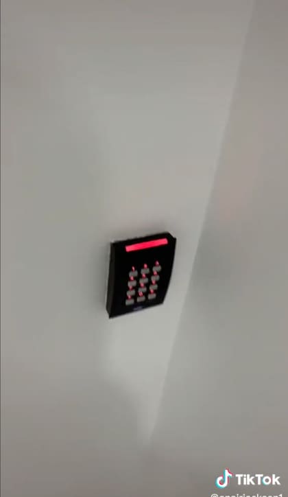 Este era el artefacto en el que el tiktoker debía ingresar la contraseña