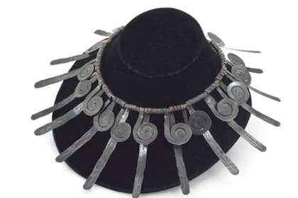 Este es el collar que una mujer compró a 15 dólares y en Christie's se terminó subastando por más de 200 mil dólares