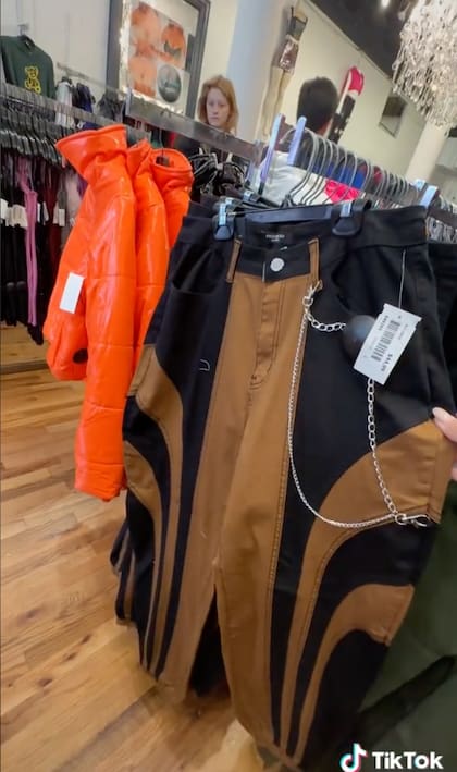 Este es el estilo de ropa que venden en el outlet de Nueva York