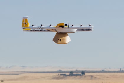 Este es el prototipo de Wing, el dron de Alphabet que ofrece entregas de paquetes de hasta 1,5 kilos