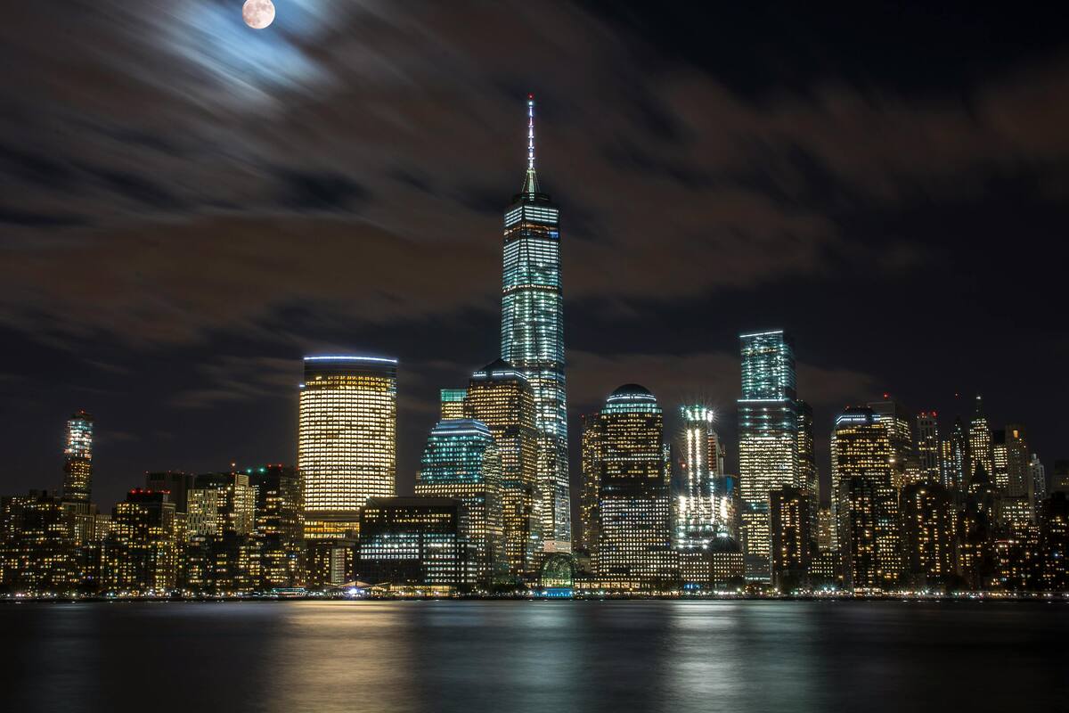 Este es el ritual para limpiar las energías de la casa en las noches de luna llena