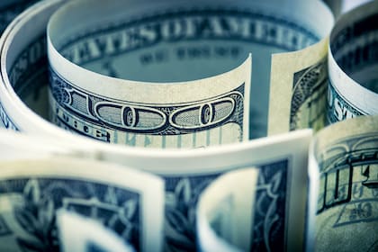 Este es un nuevo intento por desalentar las operaciones legales de dólar libre y achicar la brecha cambiaria