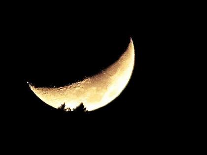 Este fin de semana habá Luna creciente en Acuario y Piscis