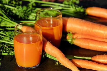 Este jugo ayuda a procesar la prolina y la glicina, dos aminoácidos clave para la estabilidad del colágeno