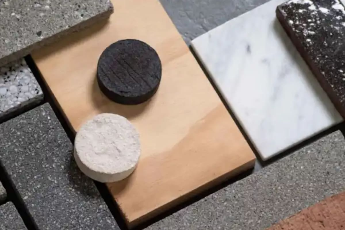 Este nuevo producto está disponible en distintas texturas y tamaños para adecuarlos a la construcción deseada