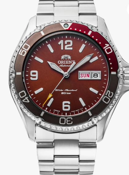 Este reloj Orient de buceo japonés "Mako-3" tiene un costo estándar de US$280