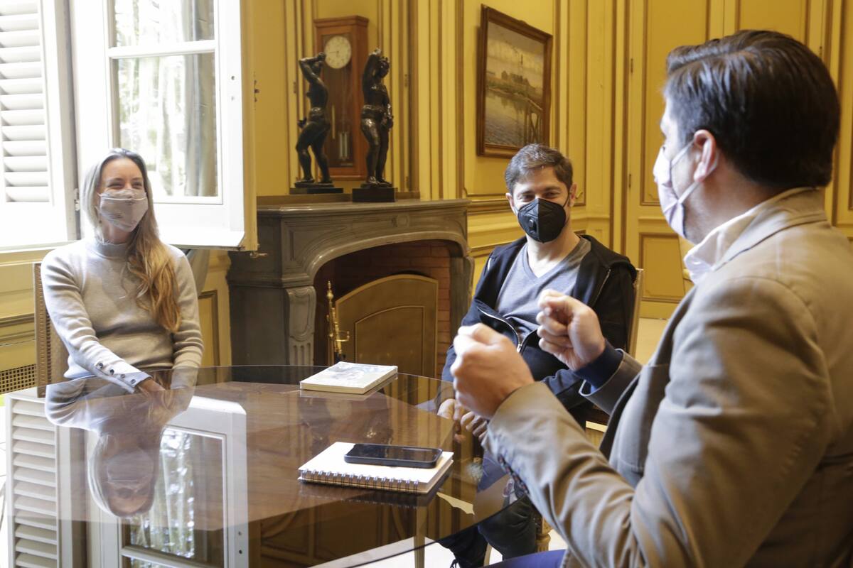 Este sábado, el gobernador Axel Kicillof y la directora de Educación de la Provincia, Agustina Vila, se encontraron con el ministro de Educación de la Nación, Nicolás Trotta
