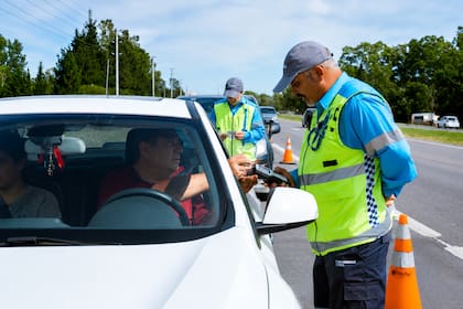 Este sistema busca complementar los controles presenciales