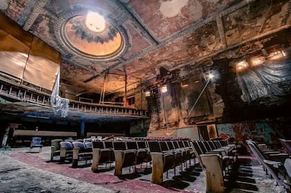 Este teatro de estilo Beaux-Arts con capacidad para 928 personas, encargado por el magnate local de los grandes almacenes John G Sattler, abrió sus puertas en 1914.