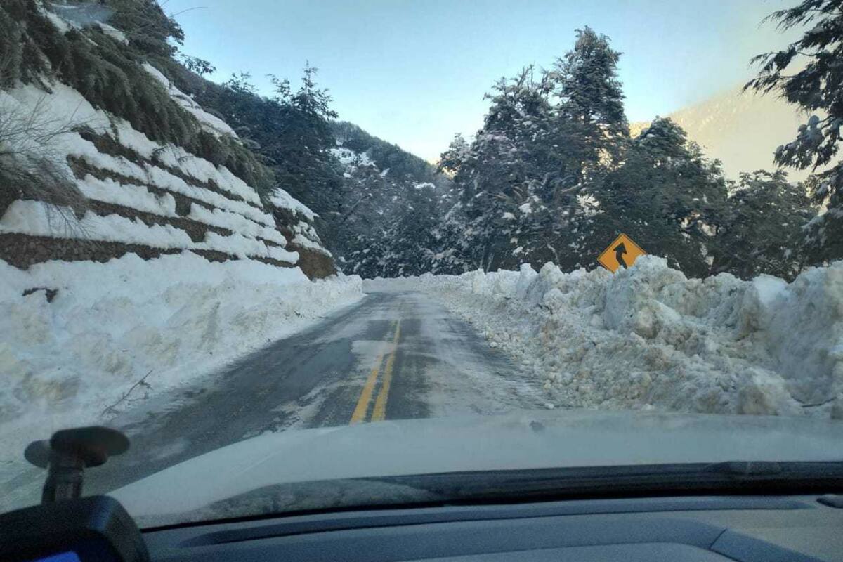 Este tramo de la Ruta de los Siete Lagos se había despejado por en el día de hoy