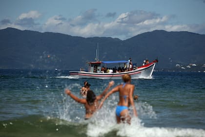 Este verano muchos argentinos elegirán algún destino de Brasil