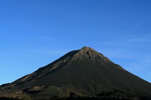 La historia del pueblo reconstruido desde las cenizas