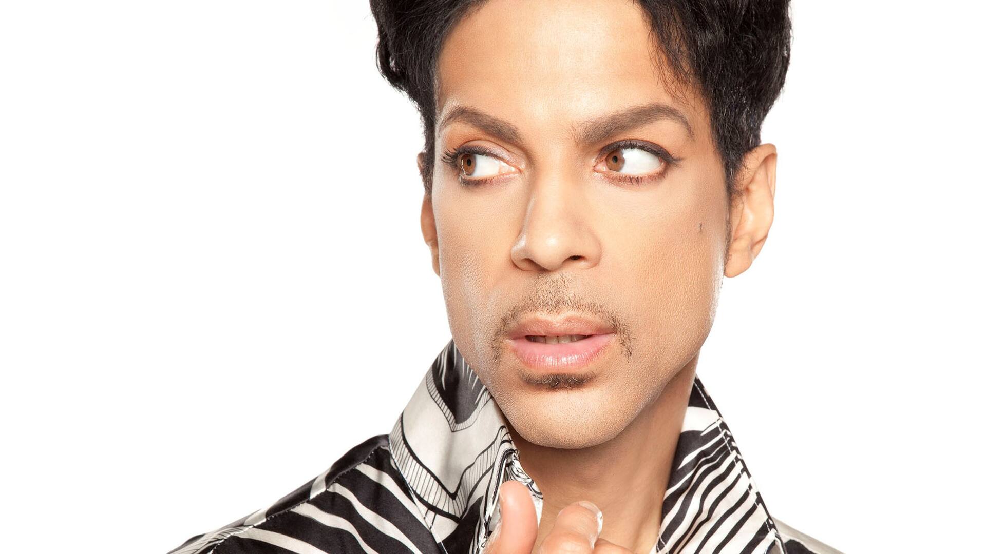 Este viernes sale Welcome 2 America, un disco que Prince grabó y "cajoneó" en 2010 y que está llamado a ser uno de los mejores de la temporada... once años después