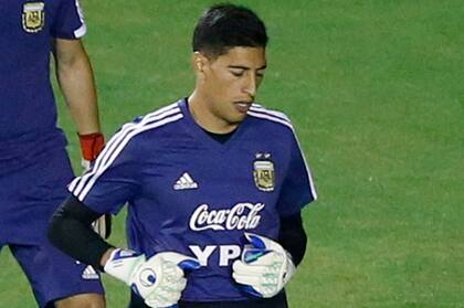 Esteban Andrada competía con Armani para ser arquero titular