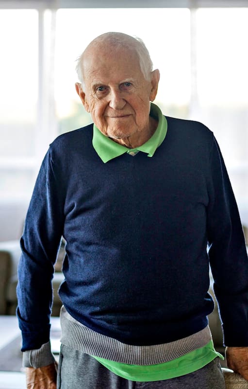 Esteban Bergner, estuvo en el tren que negoció Rudolf Kastner, el abogado judío que acordó con Adolf Eichmann, el armado de un tren para salvar a 1000 familias judías a 1000 dólares cada una. Esto se llamó "El tren de Kastner" o "El tren del millón de dólares"