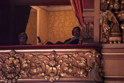 Esteban Bullrich y el orgullo de ver el Teatro Colón a sala llena