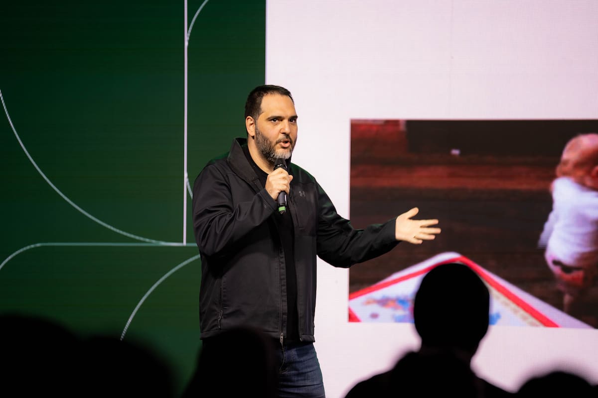 Esteban Elia, el argentino que triunfa en el universo de la Inteligencia Artificial y los datos