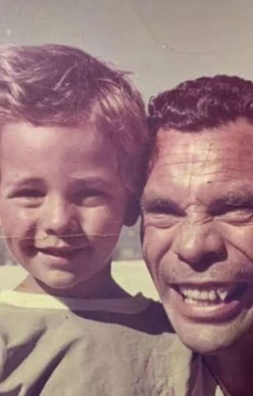 Esteban Valdés junto a su padre, el famoso Don Ramón