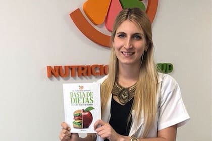 Estefanía Beltrami ya publicó un libro gracias al éxito de su cuenta